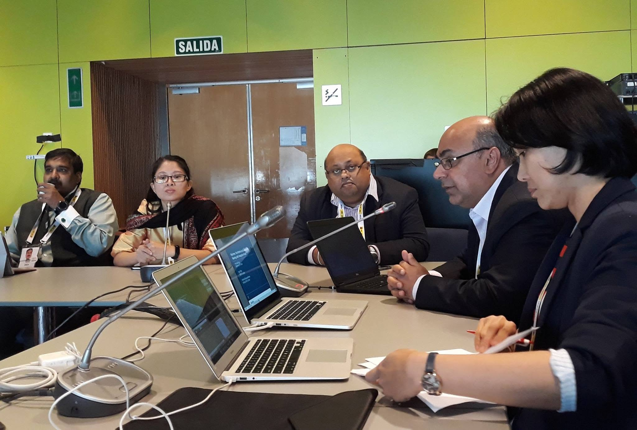 Harsha Wijayawardhana presenting Sinhala Generation Panel work at ICANN63 in Barcelona